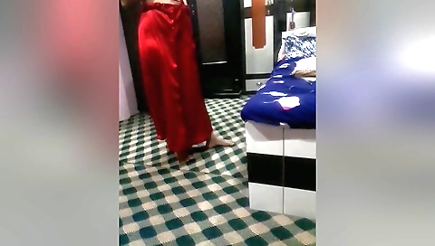 Sexy brunette masturbates in her bedroom with a webcam camera