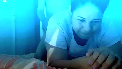 Indian milf sucks a cock and enjoys his hard prick