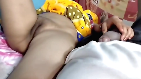 I'm fucking my step sis with my hands and my dick in hd pov video