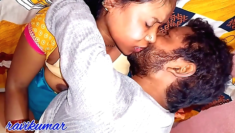 Big tits brunette and a nice ass amateur brunette video