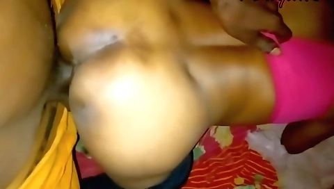 Indian brunette with a nice booty in this amateur porn clip