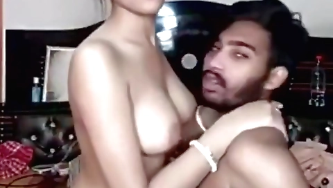 Indian girl with huge boobs is having sex on webcam