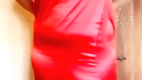 I am making a solo masturbation video with my big ass