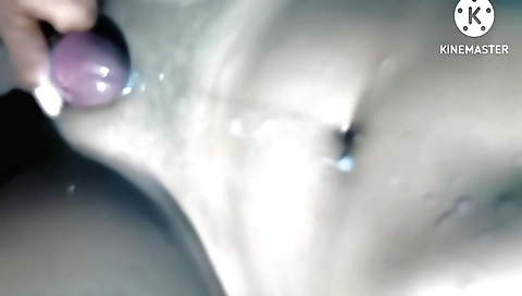 Sexy amateur girl with a big booty is making out with a guy