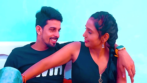 Indian brunette's stepbrother gets her pussy fucked