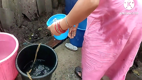 Anita Yadav loves to bath and enjoy the outdoor sun