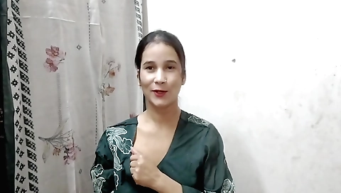 Hindi teen mother in the erotic porn clip with stepmother