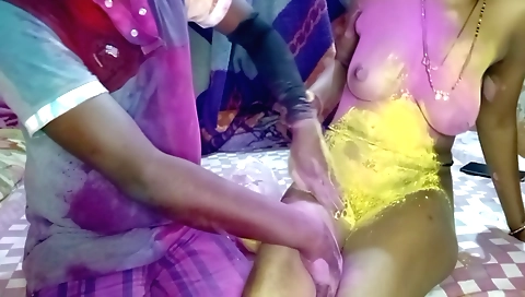 Indian sex video on the day of holi with stepbrother-in-law