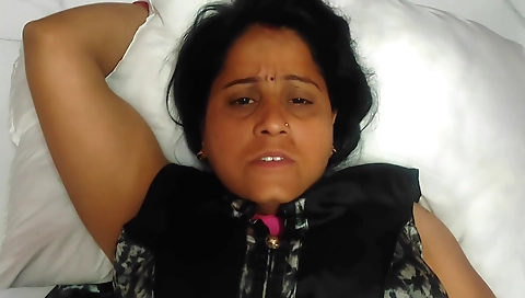 Indian girl gives first time to a big dick in her pussy