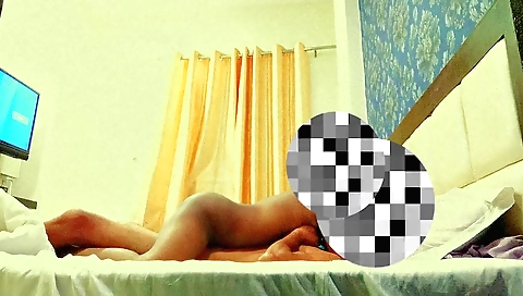 Indian sex in the webcam room and a couple of guys