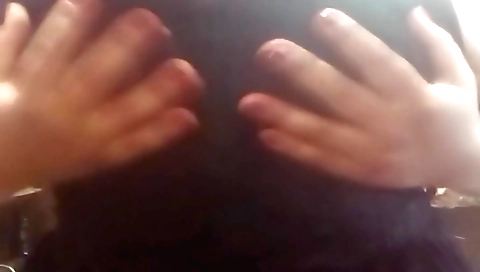 Indian girl masturbates naked on the bed in her favorite pose