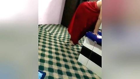 Solo girl taking in sex with herself and masturbating