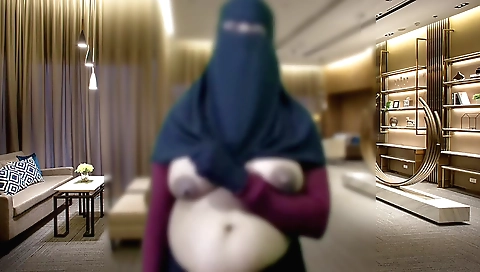 Indian solo girl shows her sexy hair and pussy in homemade video