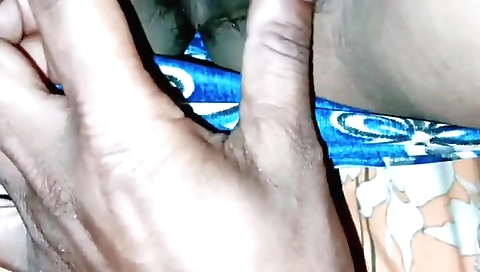 I am a little tired and my hairy pussy is the best part of me