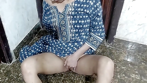 Indian schoolgirl film with self-tied body and lips