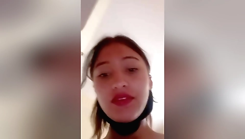 Brunette in bikini in amateur solo scene on web cam