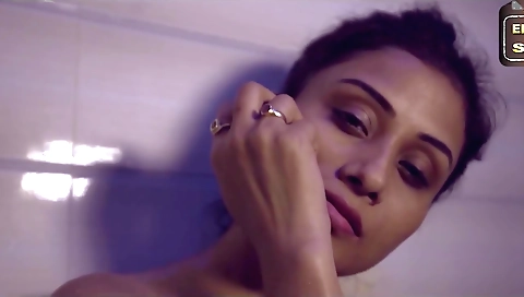 Big tits brunette is enjoying her free night in front of the camera