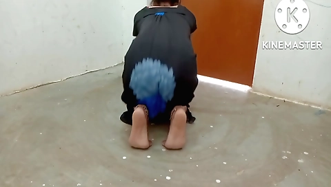 Hot girl showing her body on webcam in a solo scene