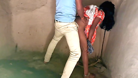 Amateur brunette teen enjoys a hot passionate sex video