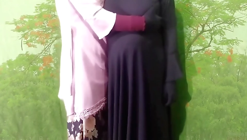 Indian stepmother banged by stepson in homemade video