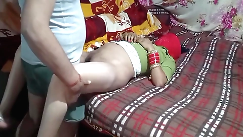 Indian girl in a tight dress gets fucked by her lover