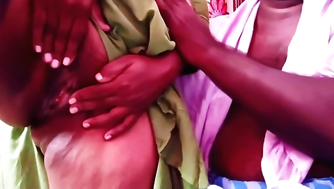 Indian girl fucked her neighborhood boy with her face